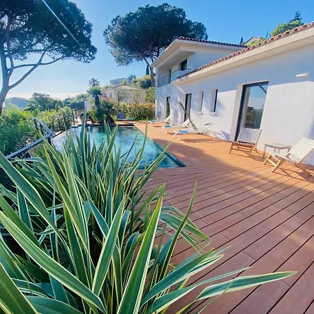 L'elegante Vila